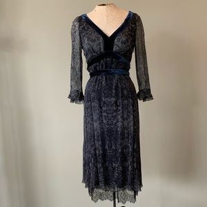 Elie Tahari Blue Gray Long Sleeve Dress